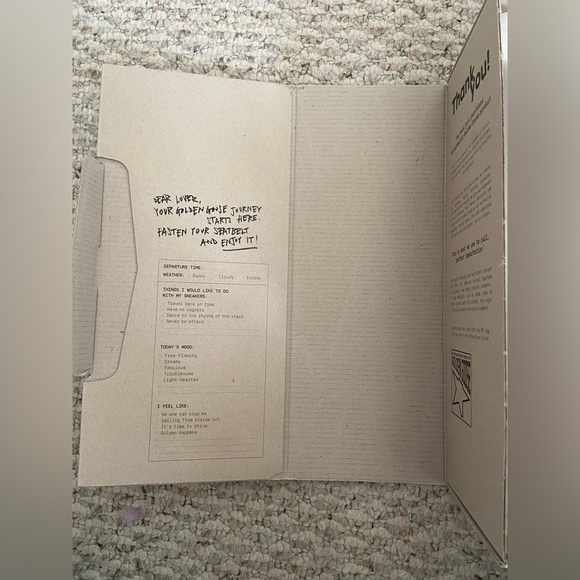 Golden Goose Authentication Box - Picture 3 of 5